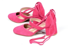 Sapato Boneca de Amarrar Camurça Pink